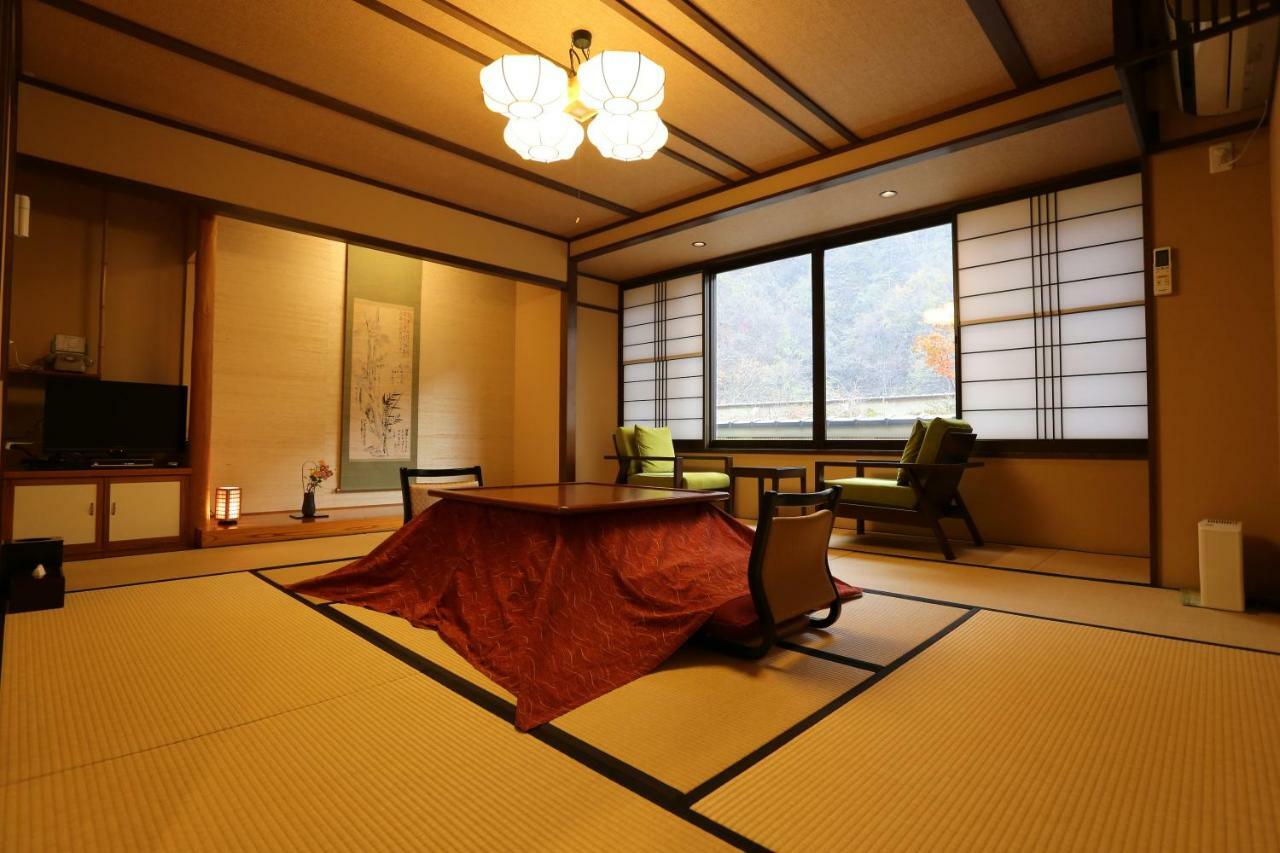 Yamadakan Hotel Nagano Bagian luar foto